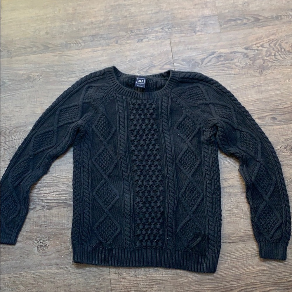GAP SWEATER
